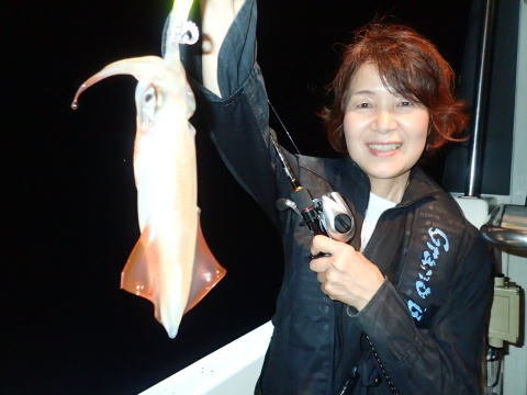 シロイカ(ケンサキイカ)