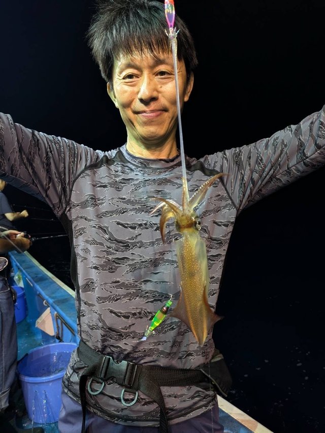 マルイカ(ケンサキイカ)