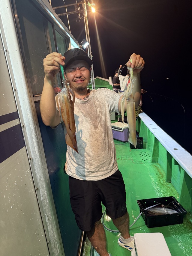 アカイカ(ケンサキイカ)