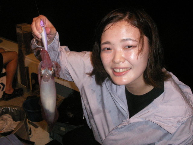 シロイカ(ケンサキイカ)