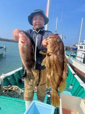 ホウキハタ・オオモンハタ