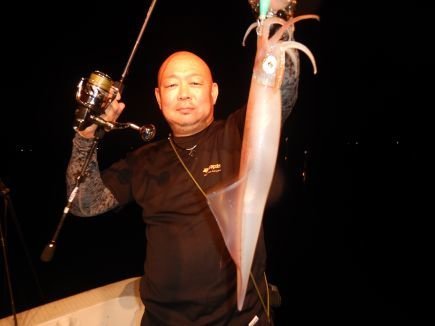 シロイカ(ケンサキイカ)