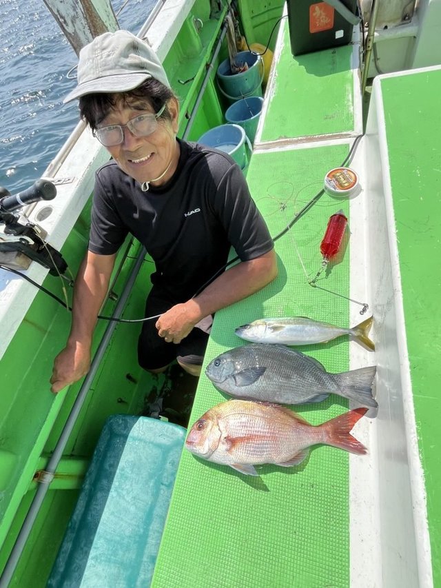 マダイ・クロダイ・イナダ(ブリ)