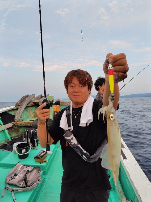 シロイカ(ケンサキイカ)