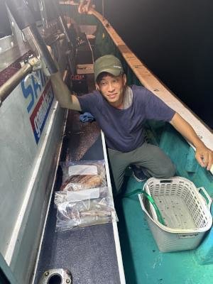 アカイカ(ケンサキイカ)