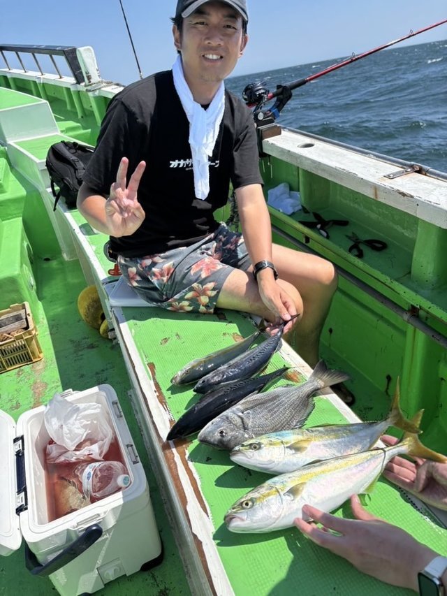 クロダイ・イナダ(ブリ)