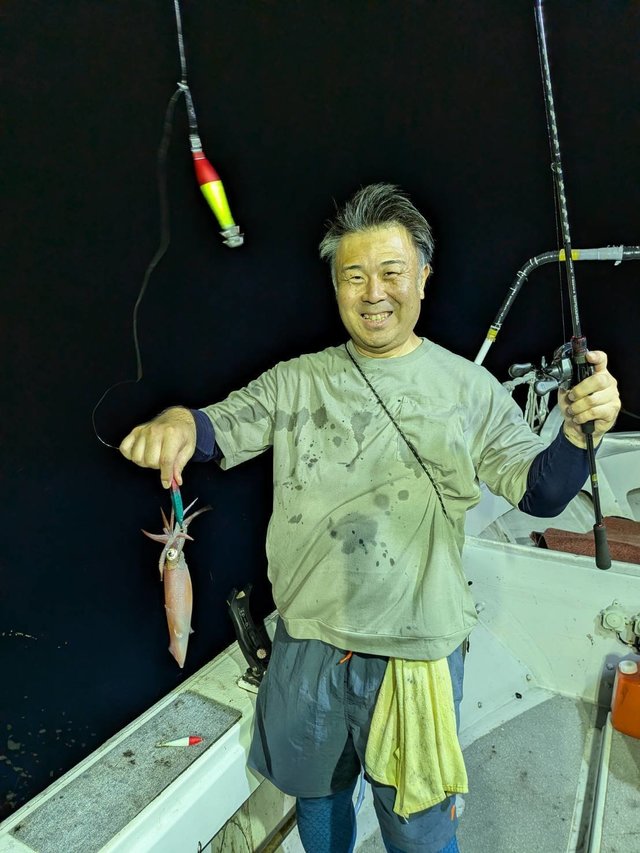 イカ(ケンサキイカ)