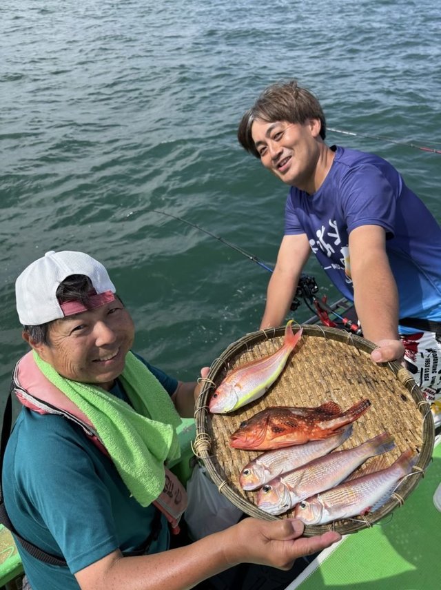 アマダイ(アカアマダイ)・イトヨリ(イトヨリダイ)