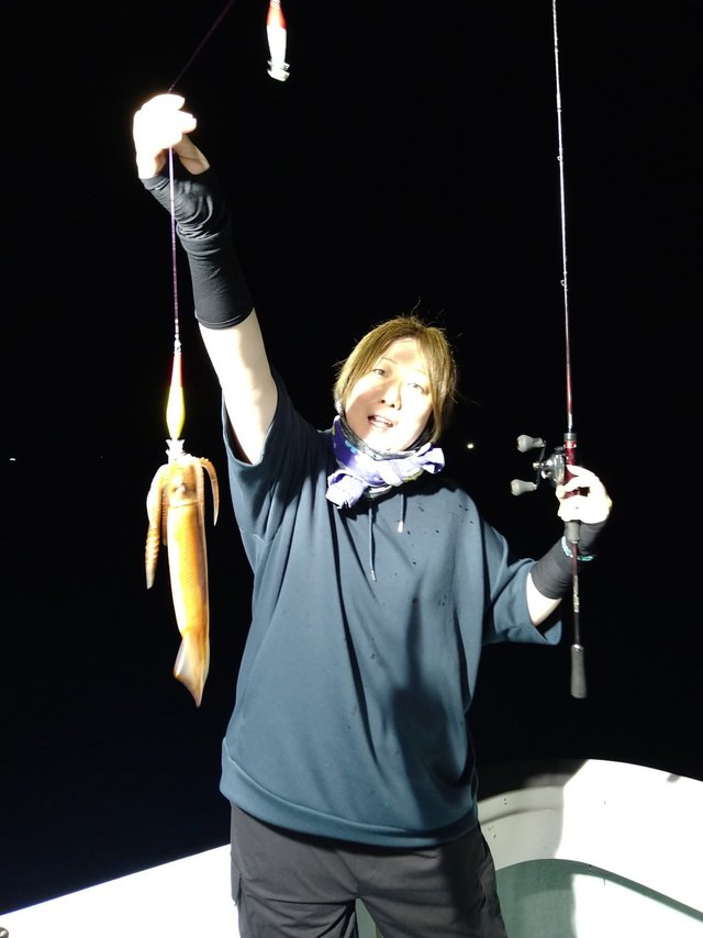 イカ(ケンサキイカ)