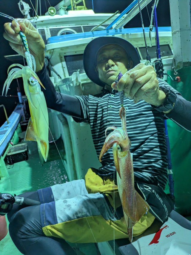 イカ(ケンサキイカ)