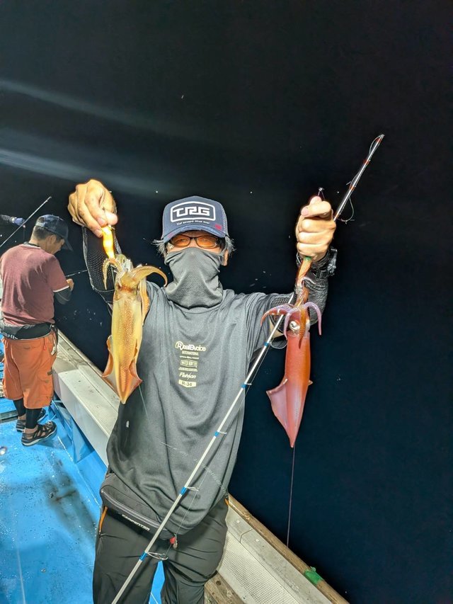 シロイカ(ケンサキイカ)