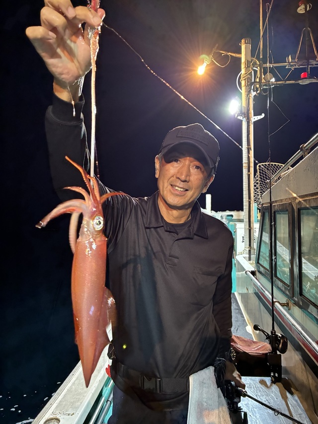 アカイカ(ケンサキイカ)