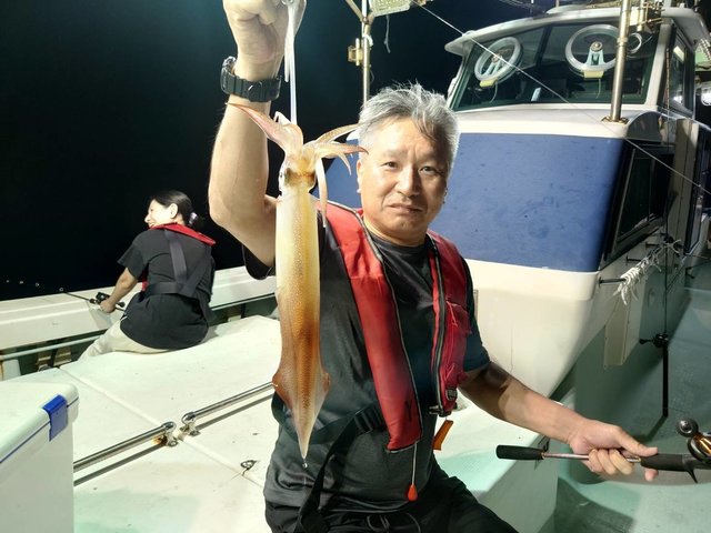 マイカ(ケンサキイカ)