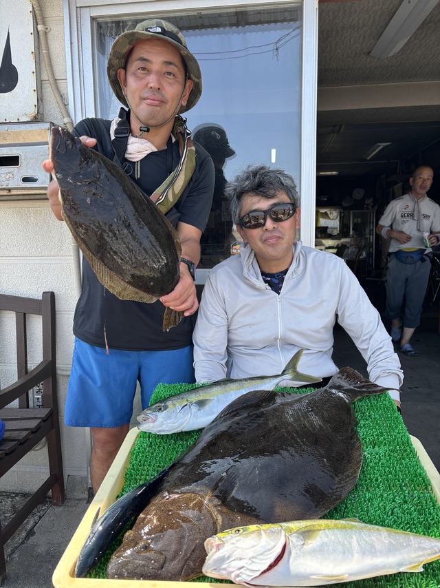 イナダ(ブリ)・ヒラメ