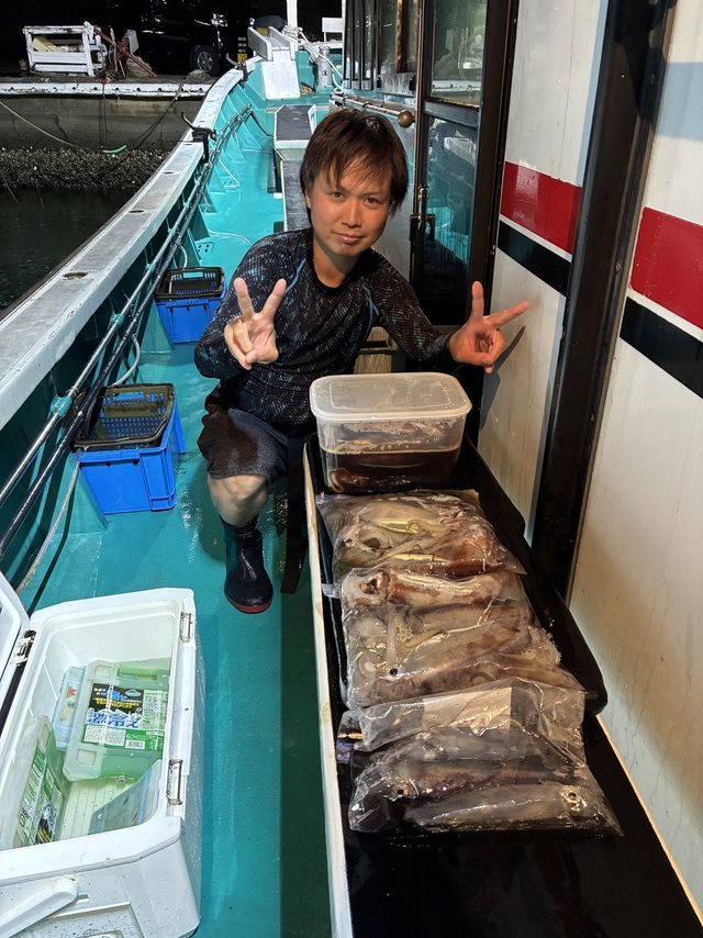 アカイカ(ケンサキイカ)・スルメイカ