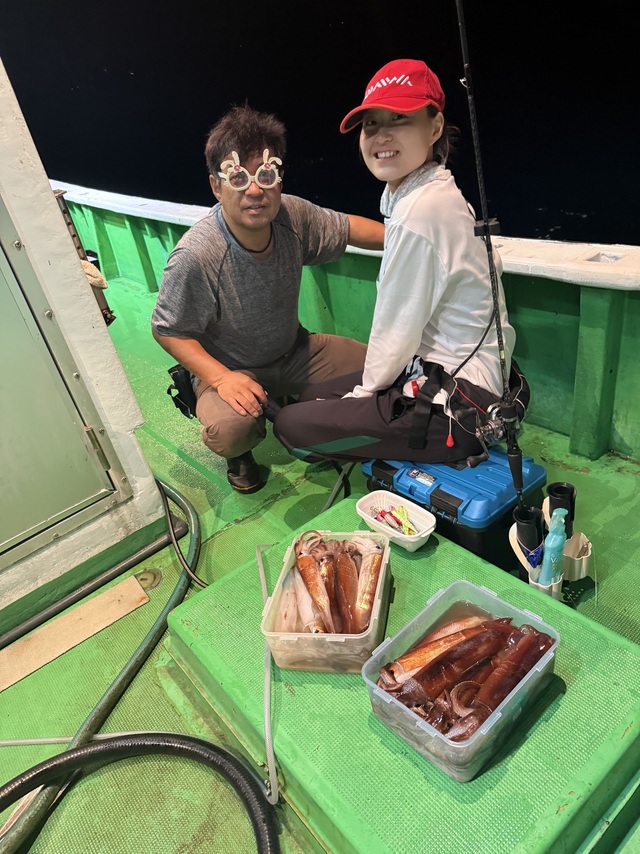 アカイカ(ケンサキイカ)・スルメイカ