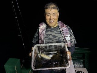 アカイカ(ケンサキイカ)