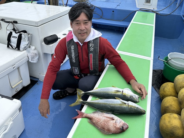 マダイ・イナダ(ブリ)