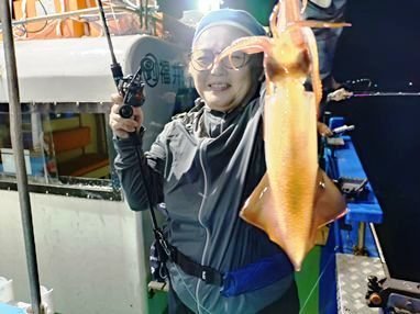 マイカ(ケンサキイカ)