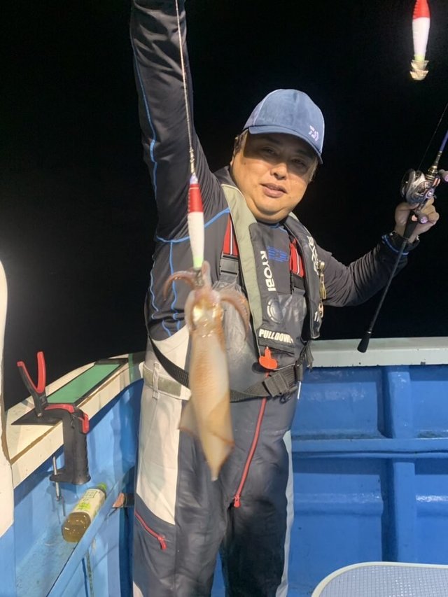 マルイカ(ケンサキイカ)