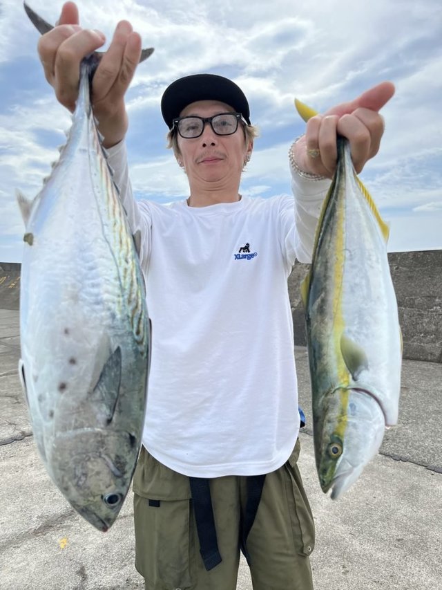 イナダ(ブリ)・スマガツオ(スマ)