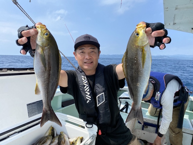 イサギ(イサキ)