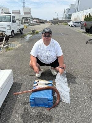 カンパチ・アカヤガラ
