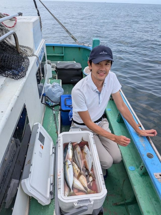 イナダ(ブリ)・カンパチ