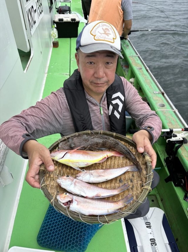 アマダイ(アカアマダイ)・イトヨリ(イトヨリダイ)