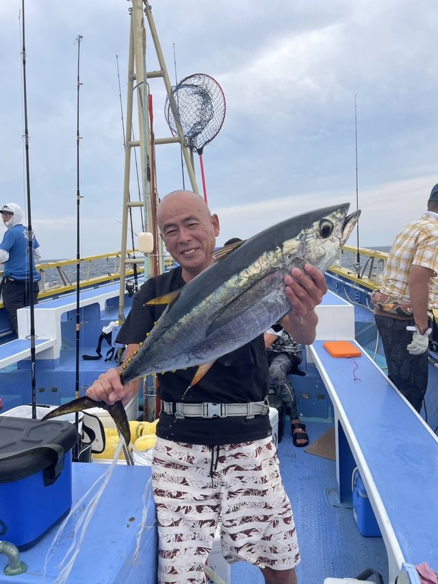 キメジ(キハダ)