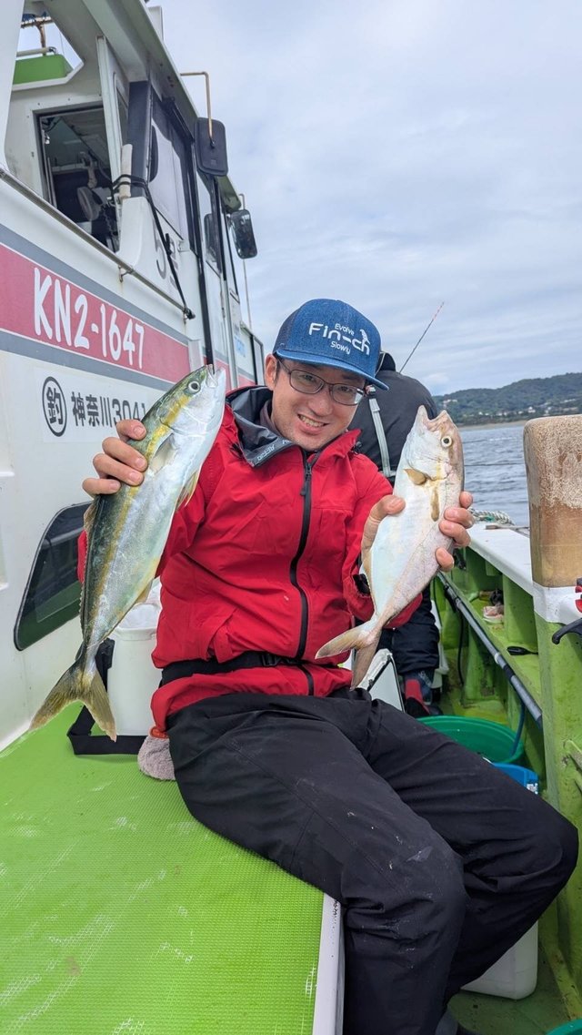 イナダ(ブリ)・カンパチ