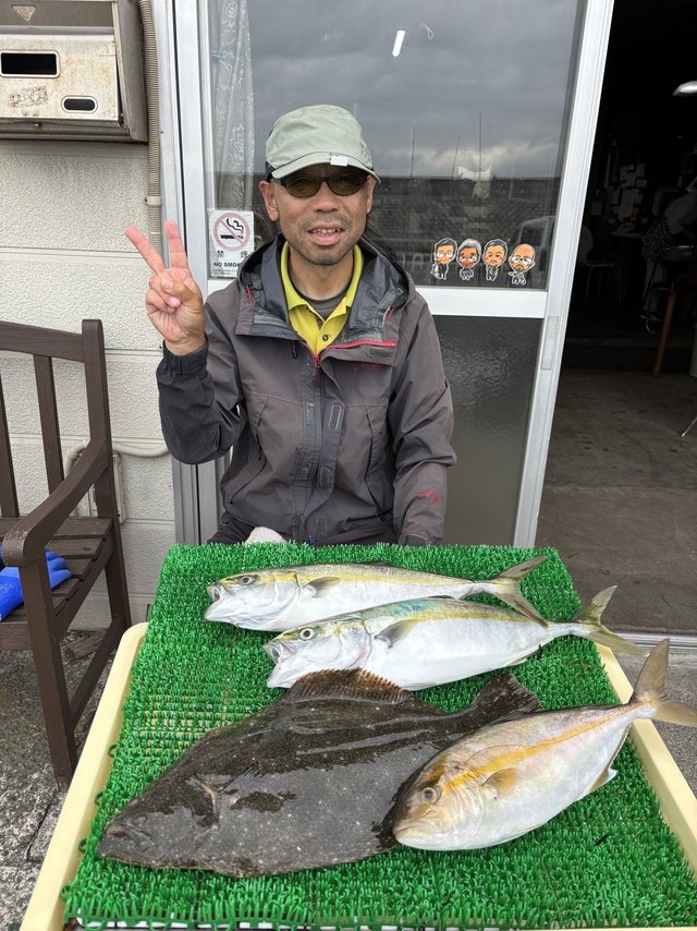 イナダ(ブリ)・ヒラメ