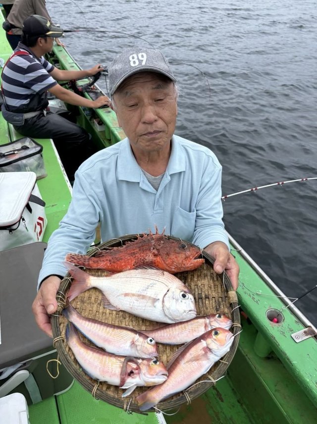 アマダイ(アカアマダイ)・オニカサゴ