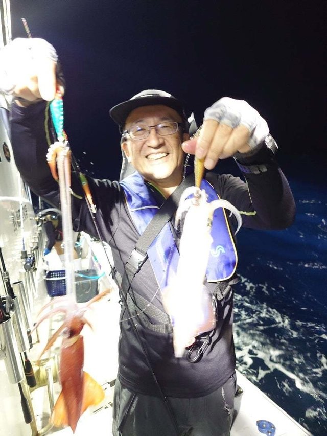 イカ(ケンサキイカ)