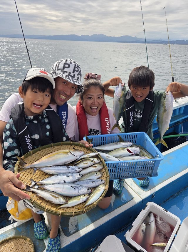 ヒラスズキ・イナダ(ブリ)・ワラサ(ブリ)・ヒラソウダ・マルソウダ・ニザダイ