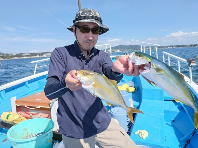 ワカシ(ブリ)・ショゴ(カンパチ)