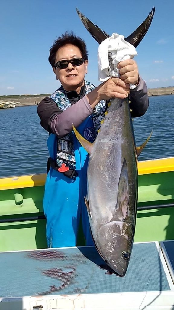 キメジ(キハダ)