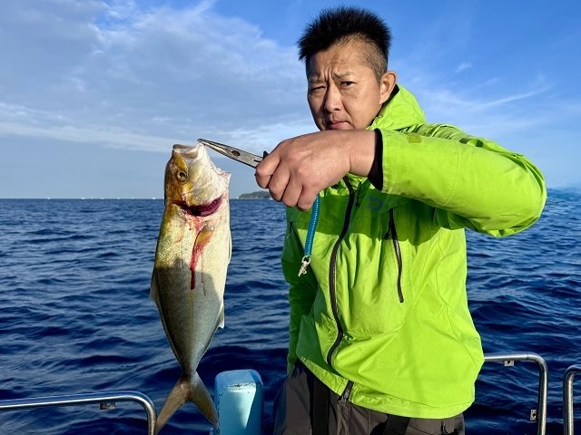 シオ(カンパチ)