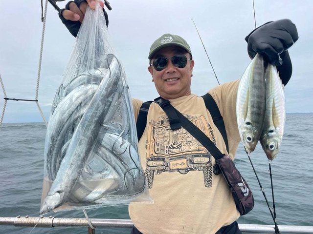 アジ(マアジ)・タチウオ