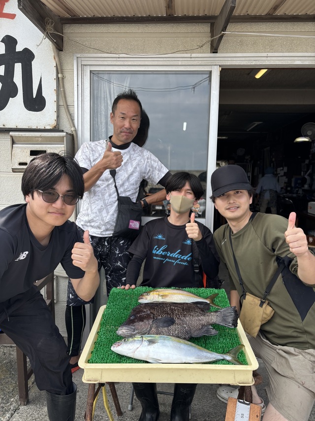 イナダ(ブリ)・ヒラメ