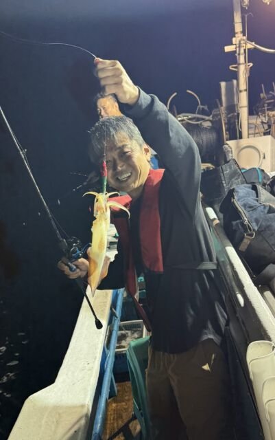 マイカ(ケンサキイカ)