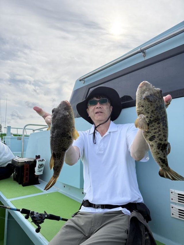 フグ(アカメフグ)