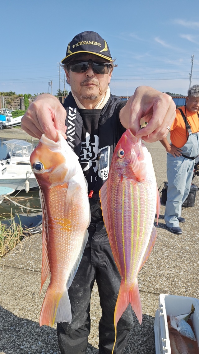 アカアマダイ・イトヨリ(イトヨリダイ)