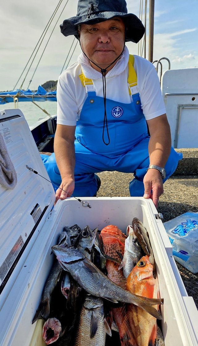 クロムツ・オニカサゴ