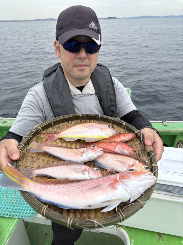 アマダイ(アカアマダイ)・イトヨリ(イトヨリダイ)