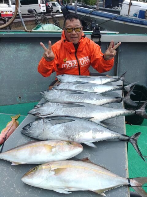 カンパチ・コシナガ