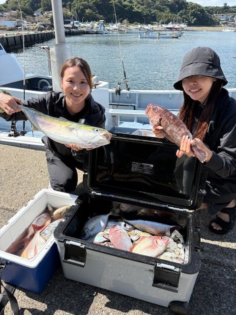 マダイ・ハナダイ(チダイ)・マハタ・ワラサ(ブリ)