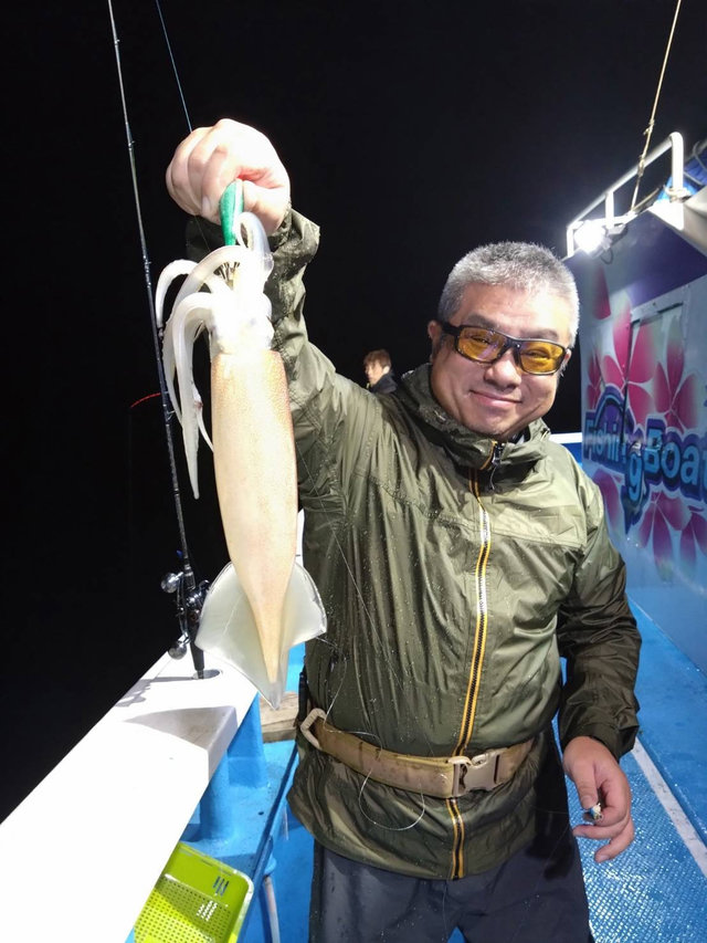 マルイカ(ケンサキイカ)