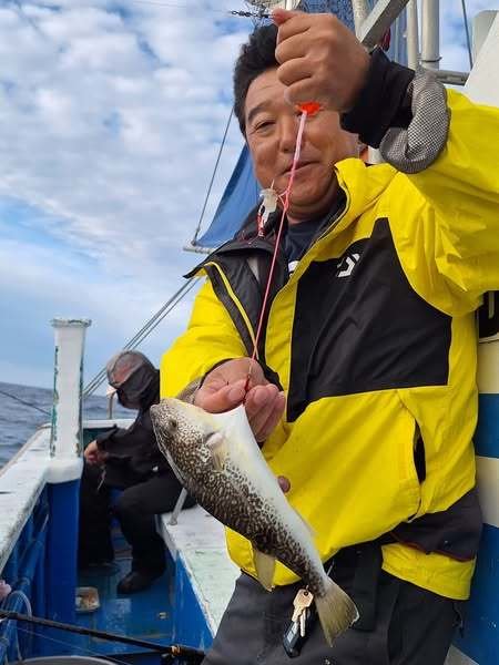 ショウサイフグ