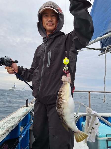 ショウサイフグ